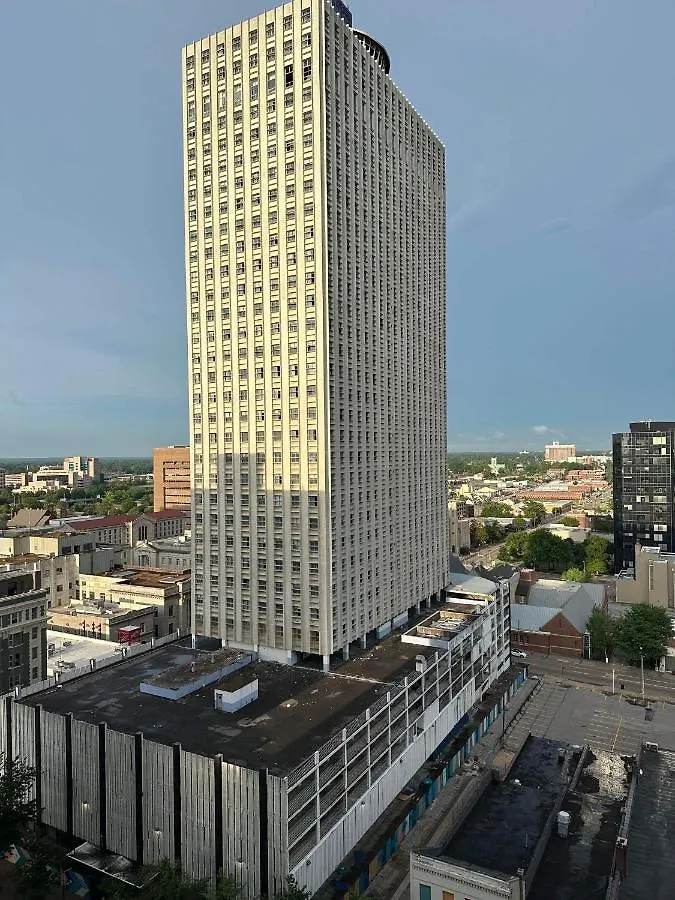 Oasis In The Heart Of Downtown Memphis Apartment 0*,